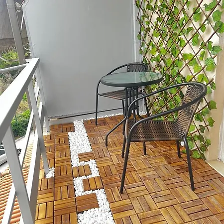 Apartment Near The Sea *